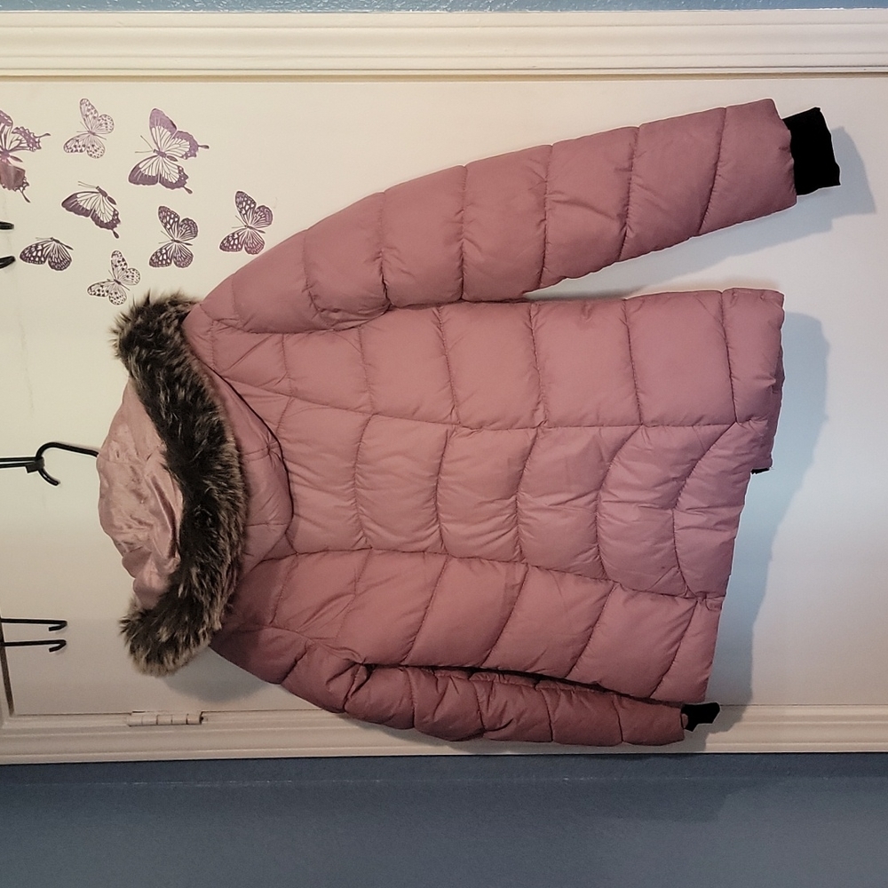 Puffy Jacket - Picture 2 of 3